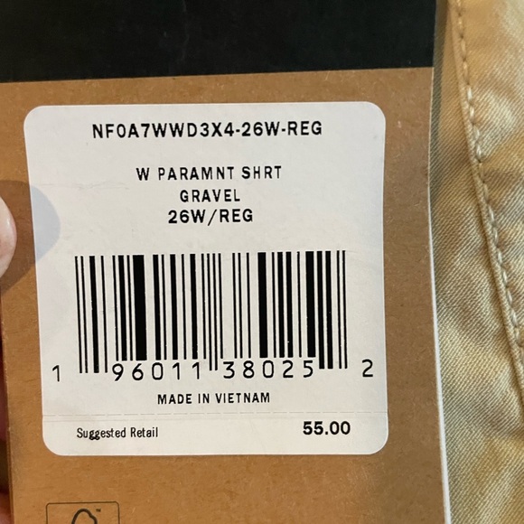 North Face women’s shorts plus size khaki NWT - Picture 6 of 9